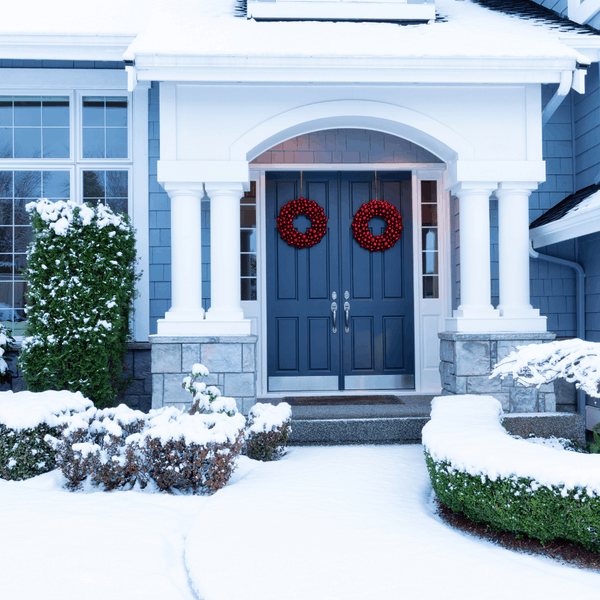 When is The Best Time to Paint My Exterior – 2 Avoiding Winter Risks